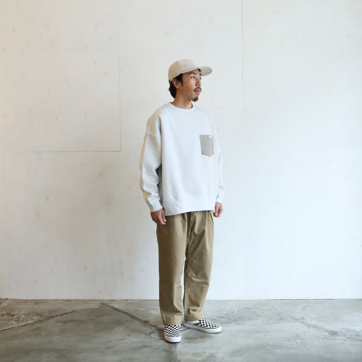 LOOSE SWEAT CREW W/PKT - ASH × GRAY