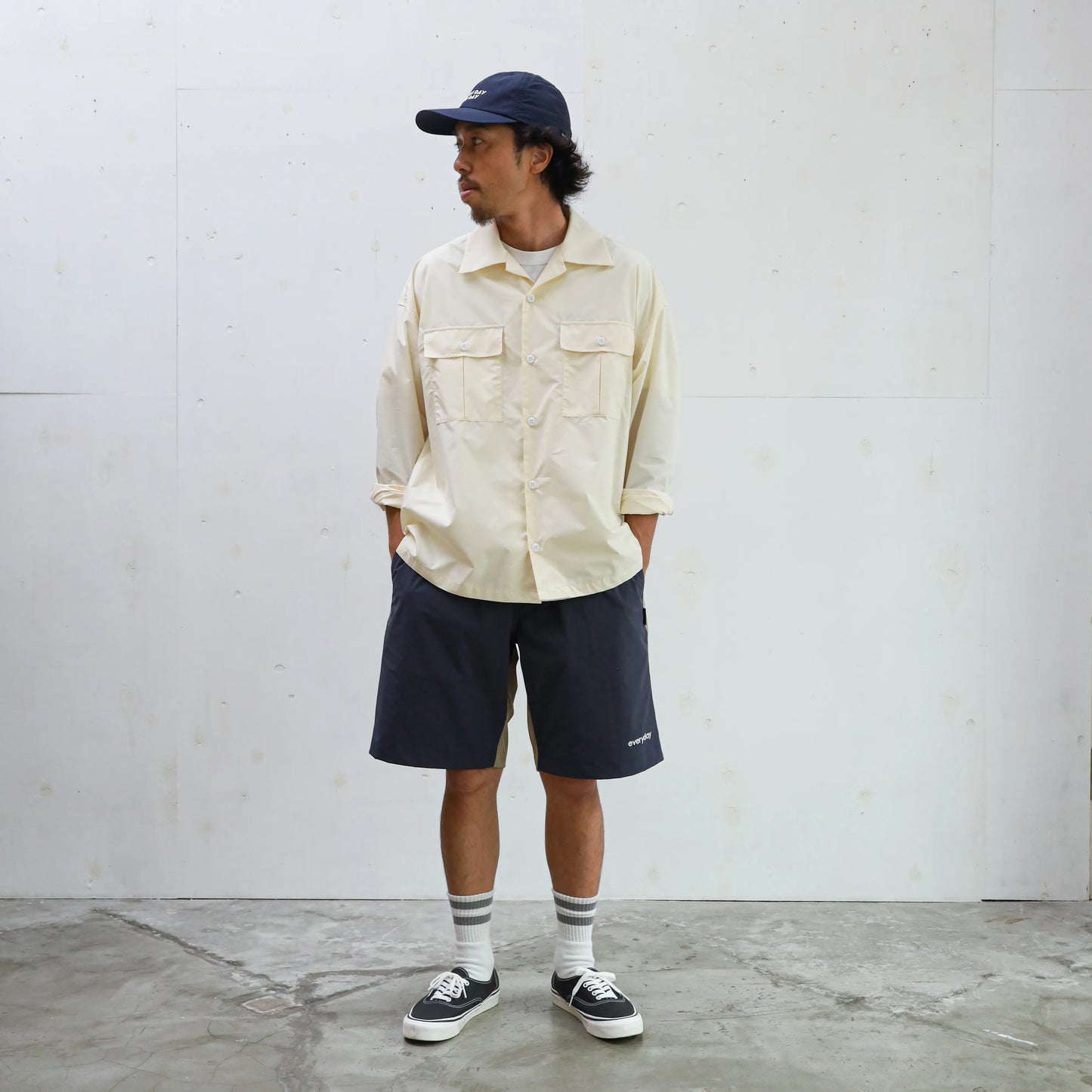 CORDURA 4WAY STRECH 2TONE RELAX TAC SHORTS - NAVY×BEIGE