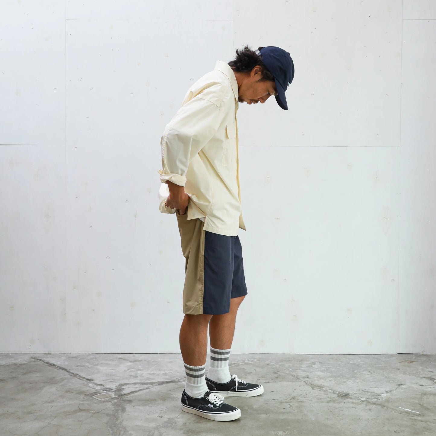 CORDURA 4WAY STRECH 2TONE RELAX TAC SHORTS - NAVY×BEIGE