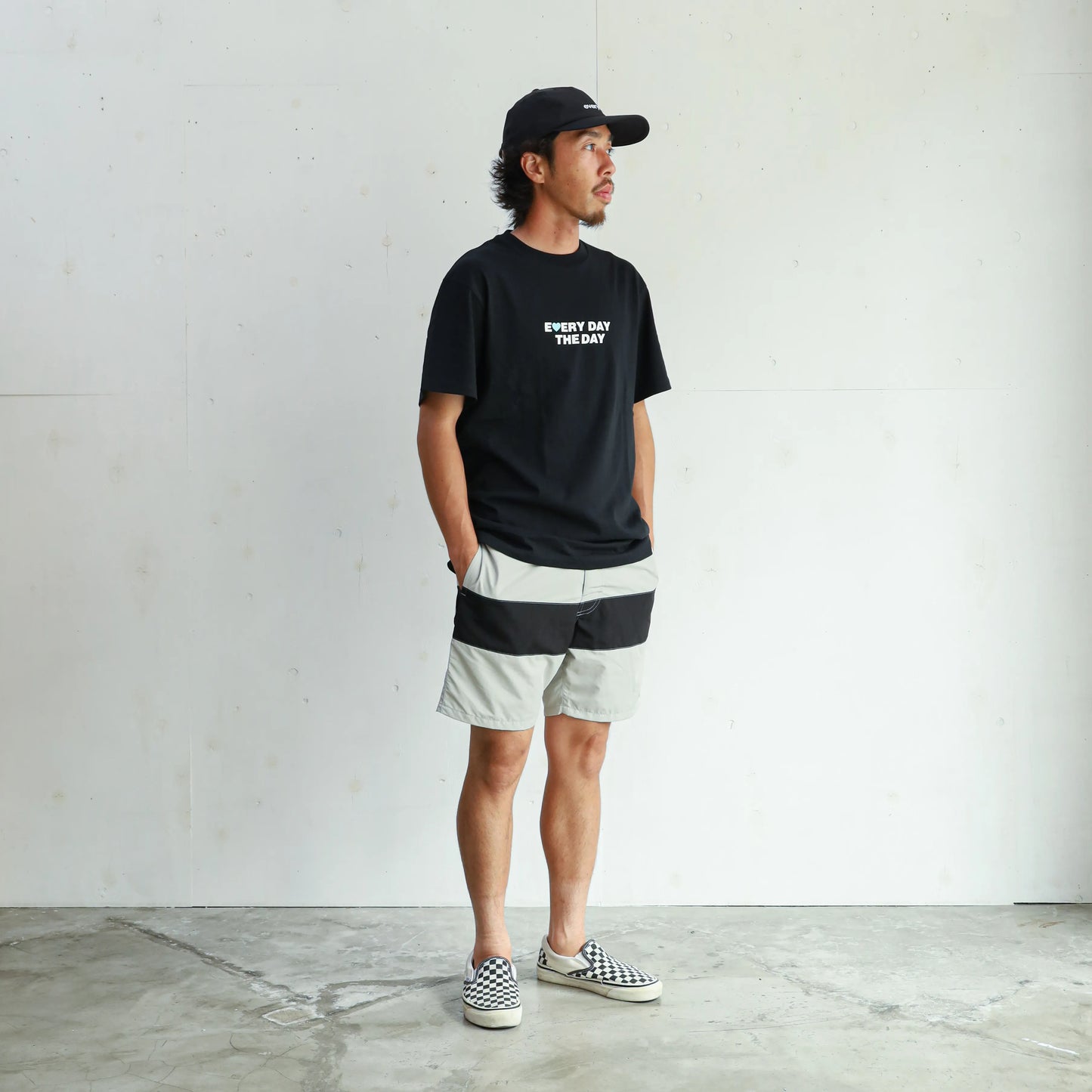 COAST Ⅱ CENTER LINE - GRAY×BLACK