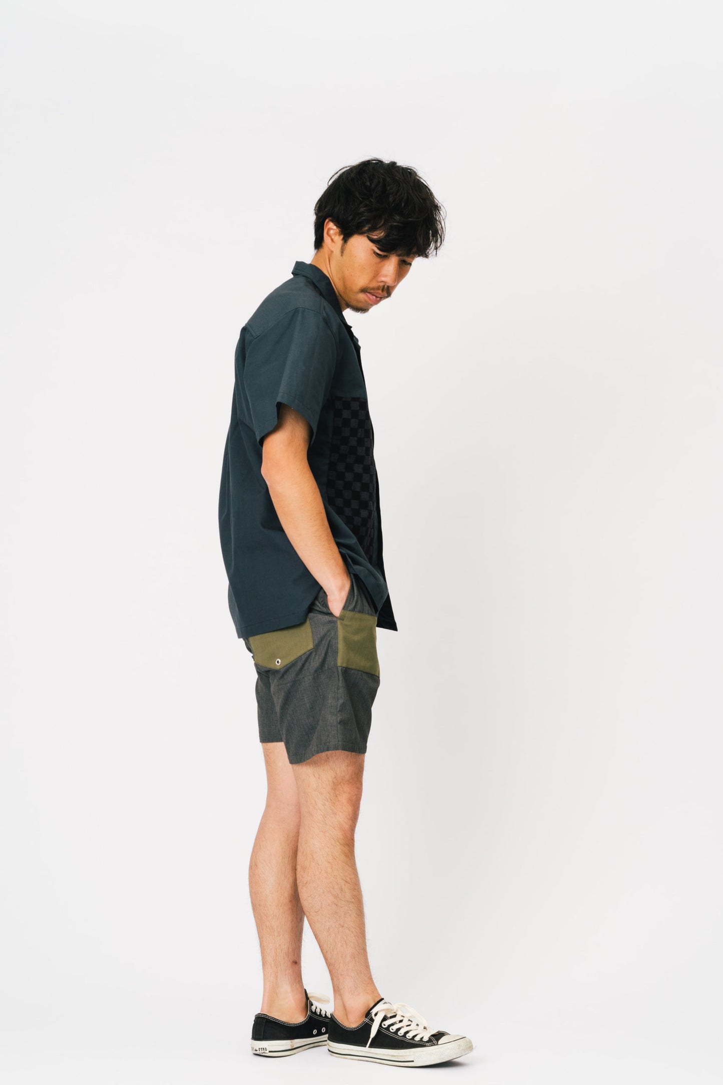 170cm 60kg サイズ2着用