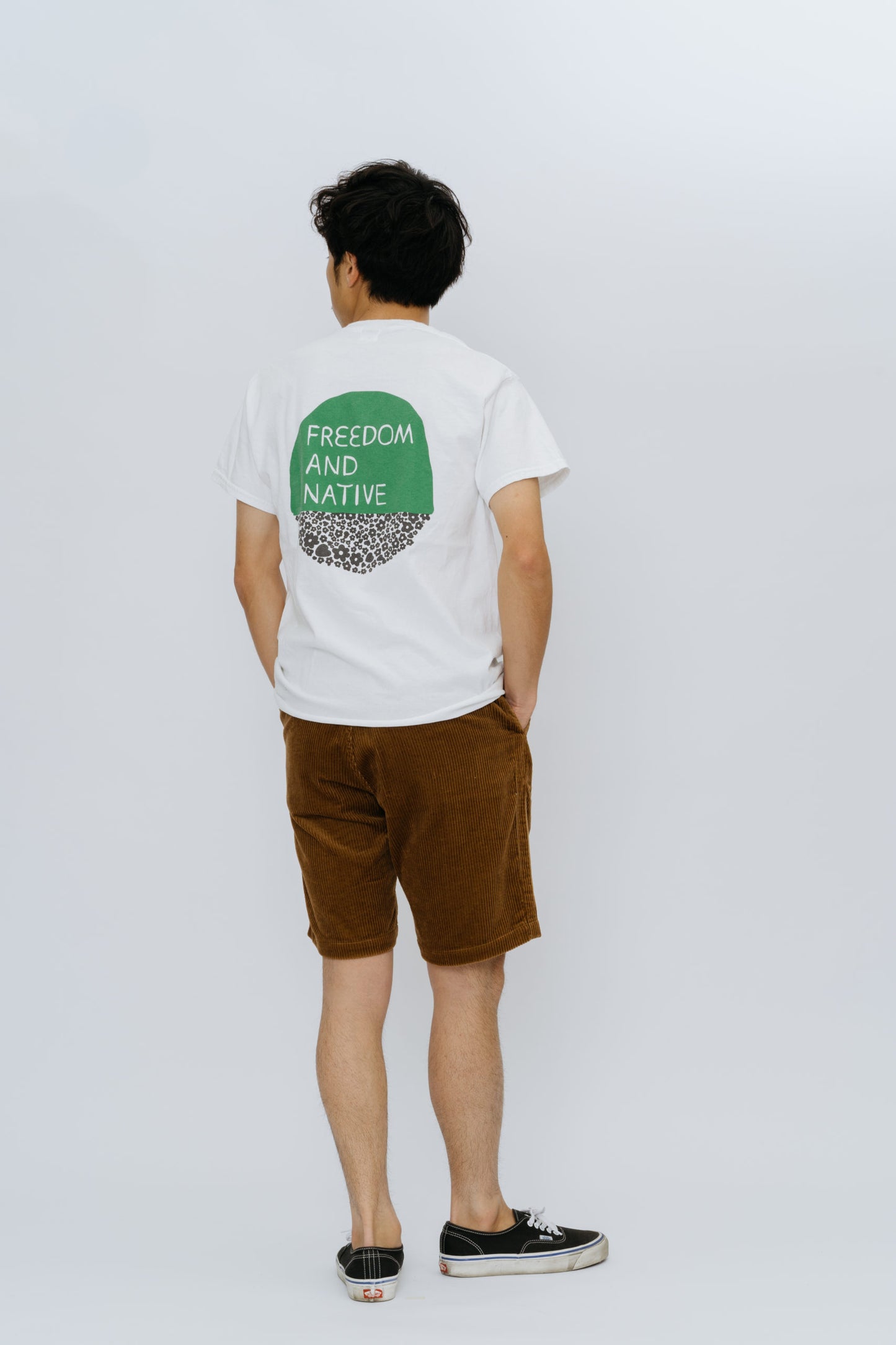 170cm 60kg サイズ2着用
