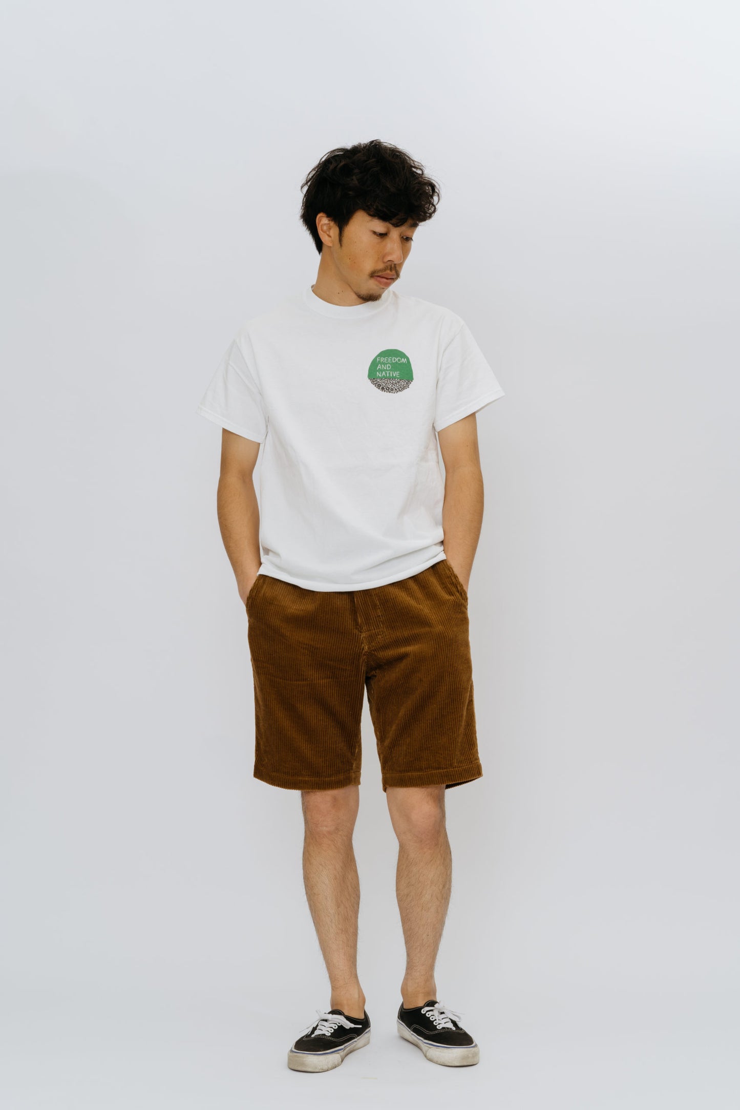 170cm 60kg サイズ2着用