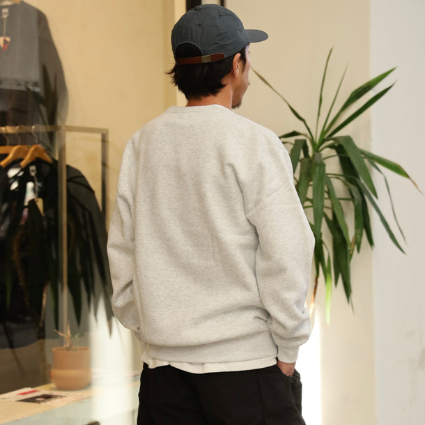 AOSHIMA EVERY DAY CREW SWEAT - ASH GRAY