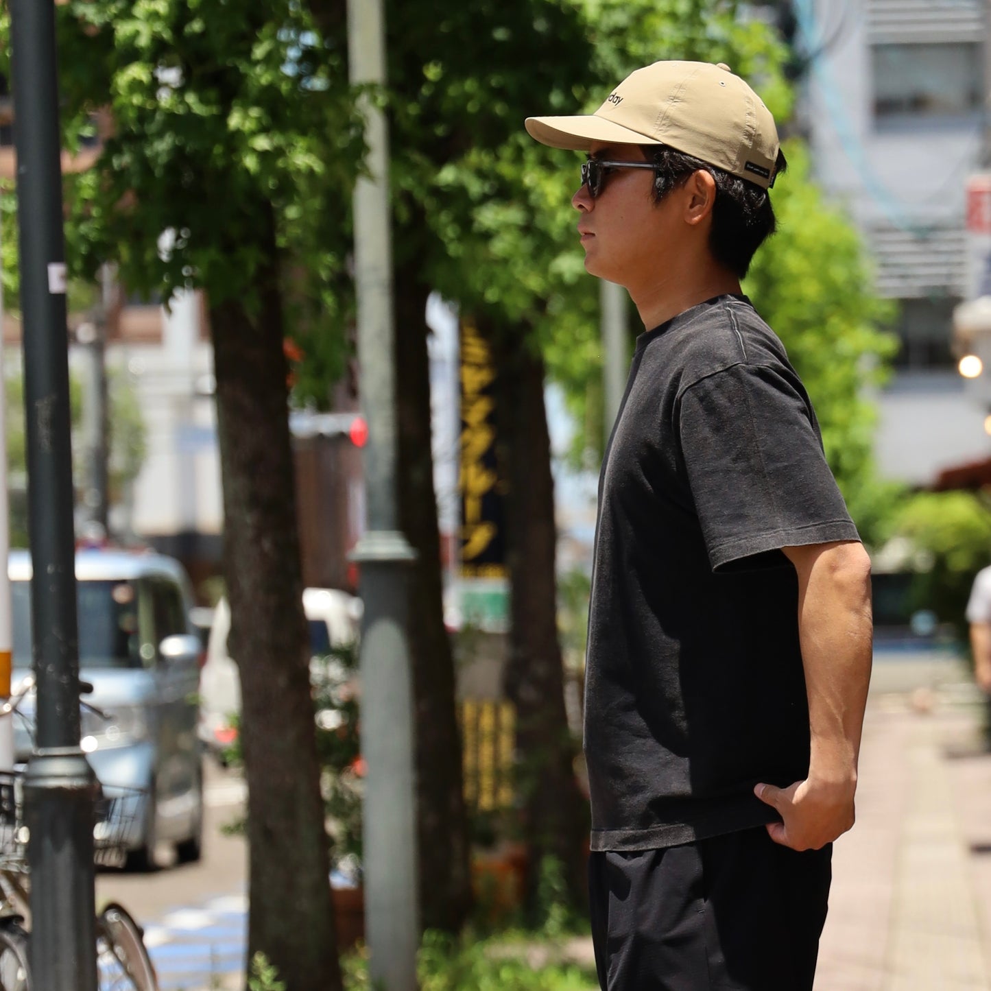 everyday EMBROIDERY TEE - BLACK