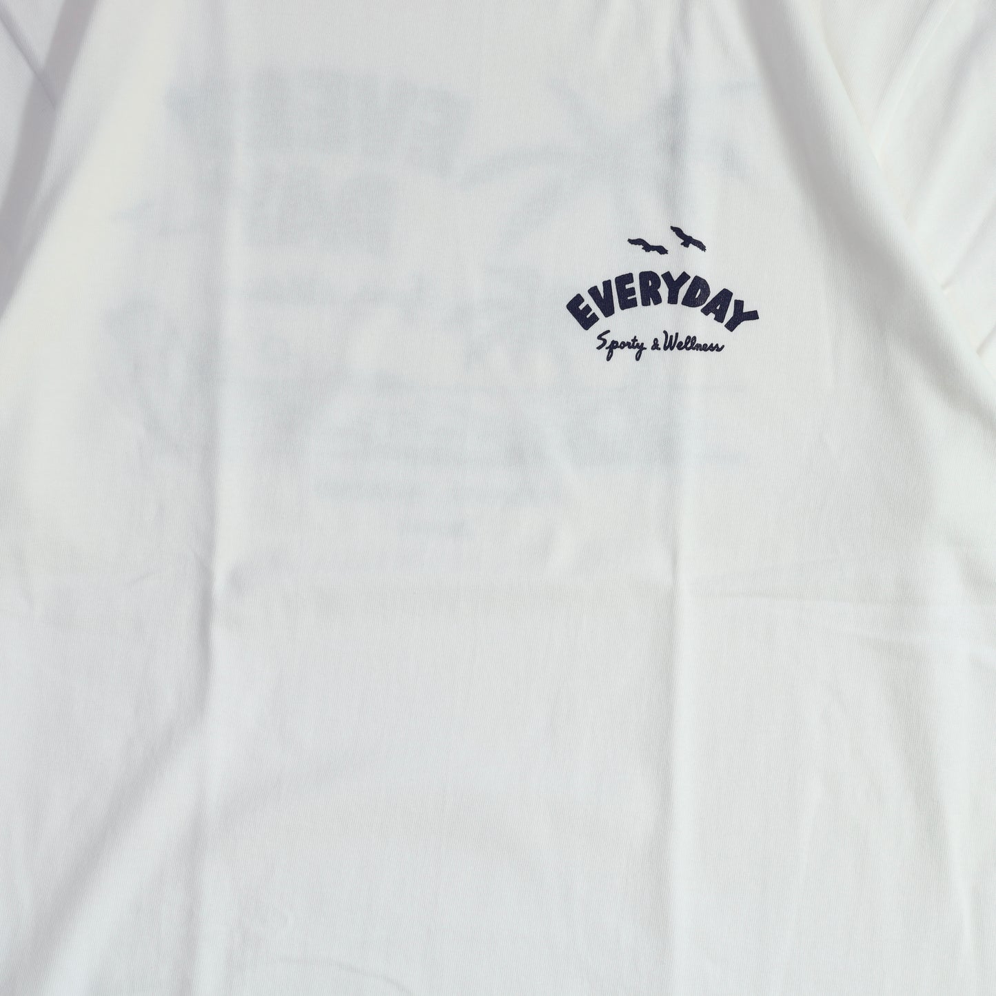 AOSHIMA BEACH T - WHITE