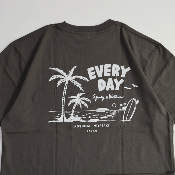 AOSHIMA BEACH T - BLACK