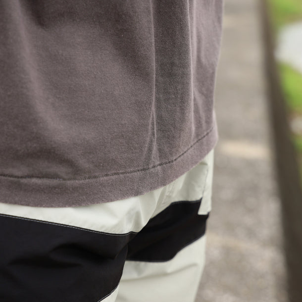 everyday EMBROIDERY TEE - CHARCOAL