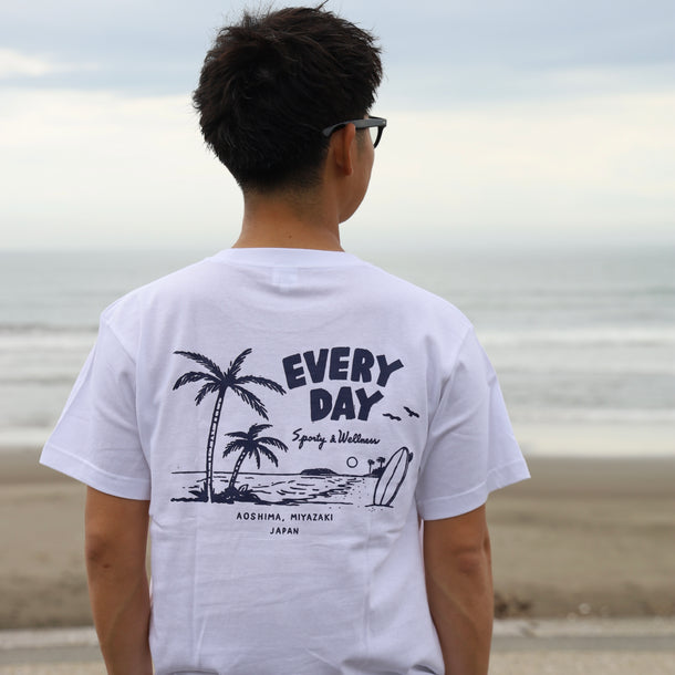 AOSHIMA BEACH T - WHITE