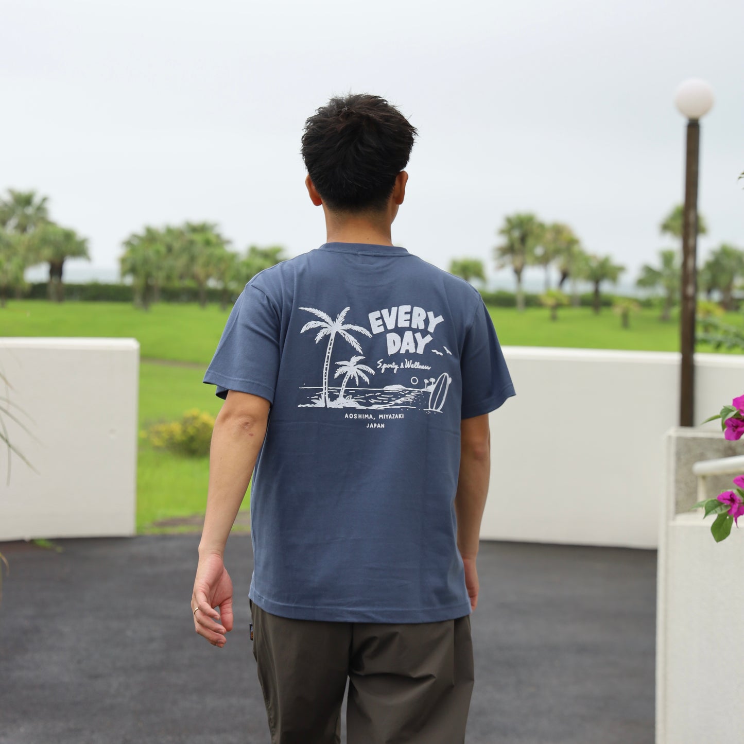 AOSHIMA BEACH T - NAVY