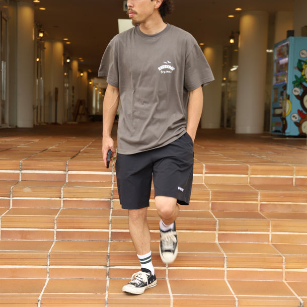AOSHIMA BEACH T - BLACK