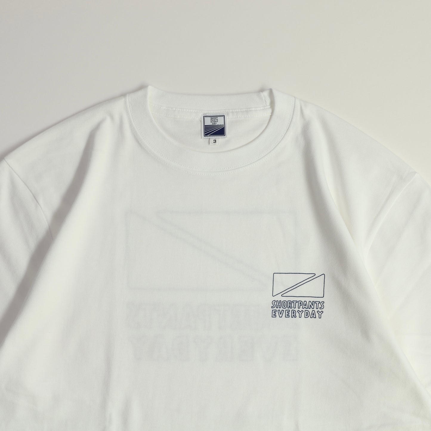 HAND FLAG T - WHITE