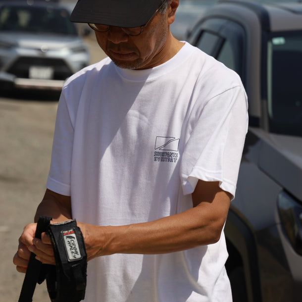 HAND FLAG T - WHITE