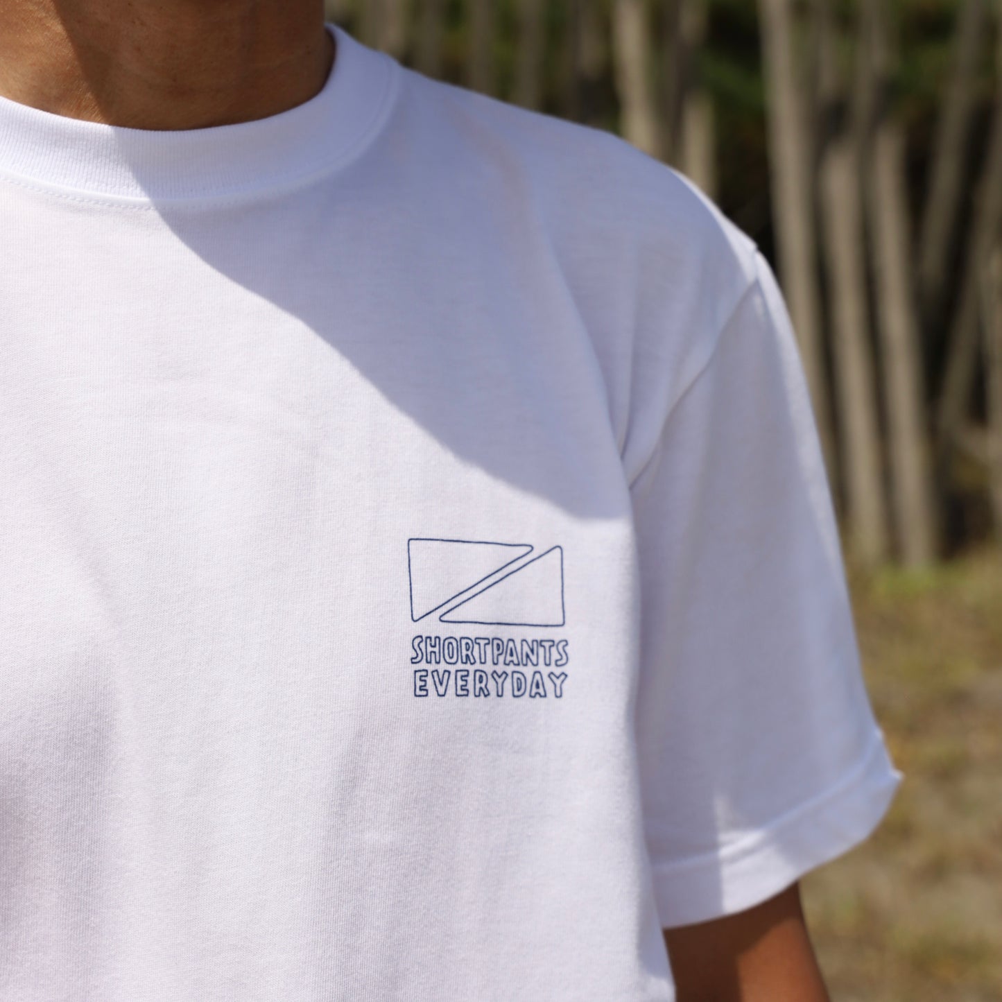 HAND FLAG T - WHITE