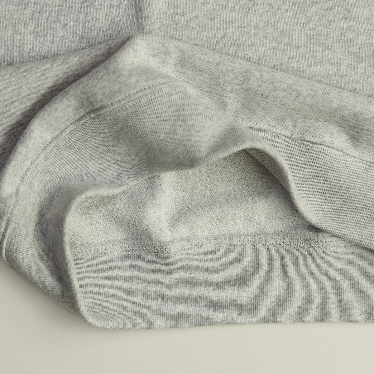 HAND FLAG LIGHT SWEAT