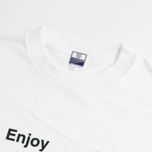 Enjoy SURF by Koji Toyoda - WHITE×BLACK