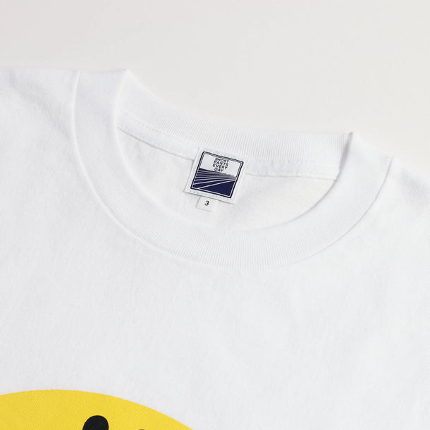 Family by Koji Toyoda - WHITE