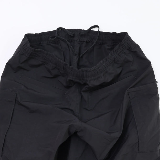 LIGHT NYLON RELAX TAC CARGO SHORTS - BLACK