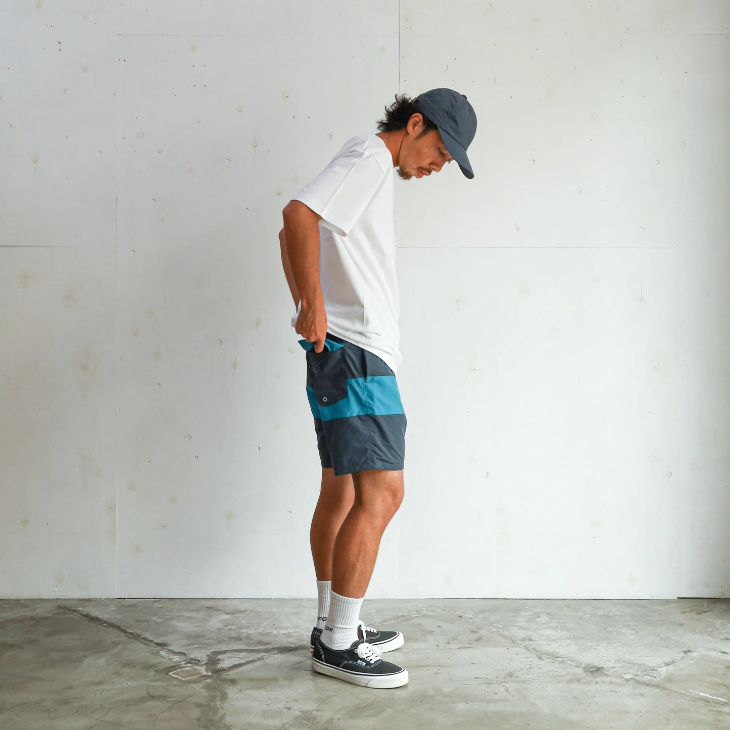 COAST Ⅱ CENTER LINE - CHACOAL×TEAL