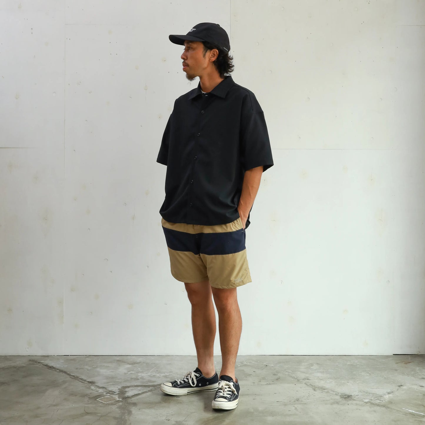 COAST Ⅱ CENTER LINE - BEIGE×NAVY
