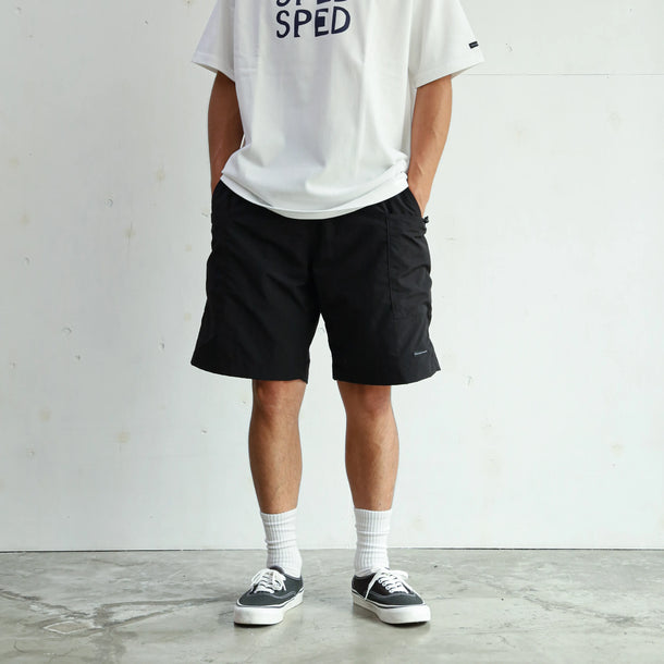 LIGHT NYLON RELAX TAC CARGO SHORTS - BLACK