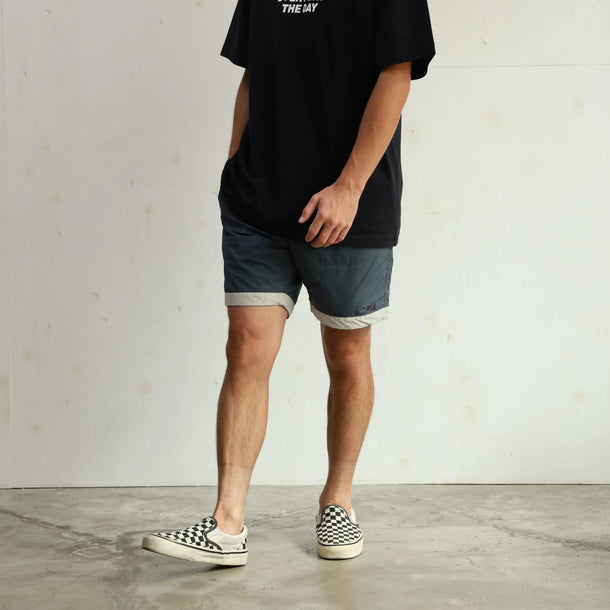 BOARD SHORTS 3LINE - CHARCOAL×GRAY