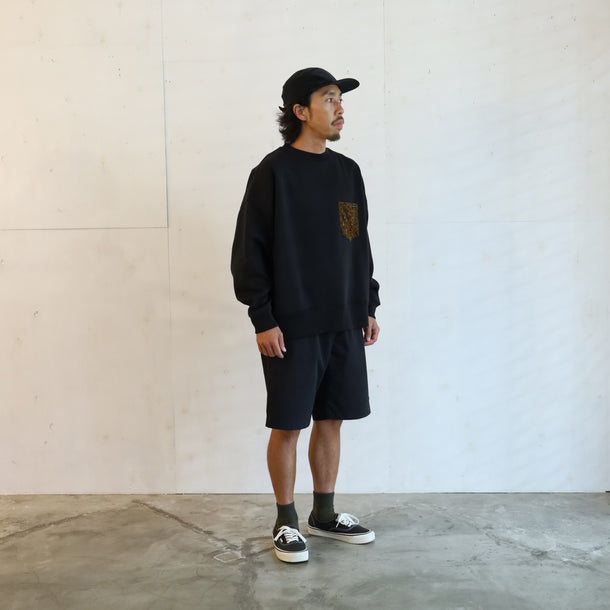 LOOSE SWEAT CREW W/PKT - BLACK × LEOPARD