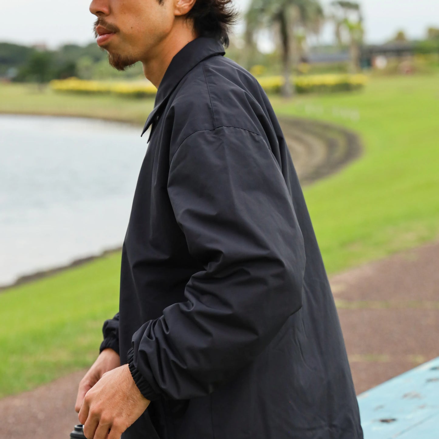 COACH JACKET - BLACK