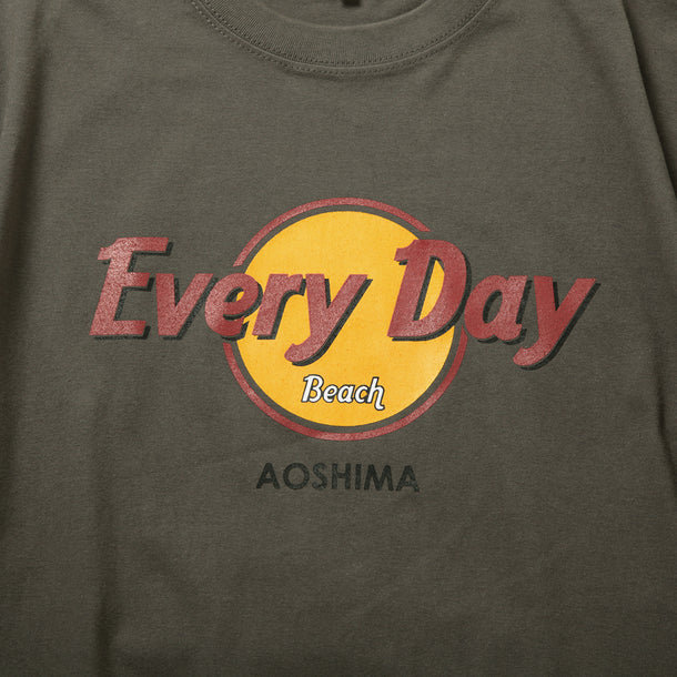 Beach Every Day - H.BLACK