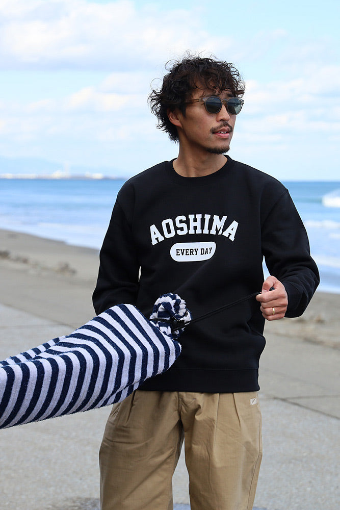 AOSHIMA EVERY DAY CREW SWEAT - BLACK