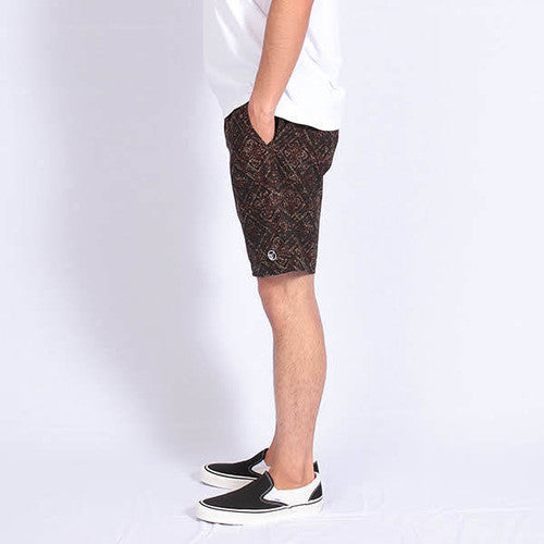 170cm 60kg サイズ2着用