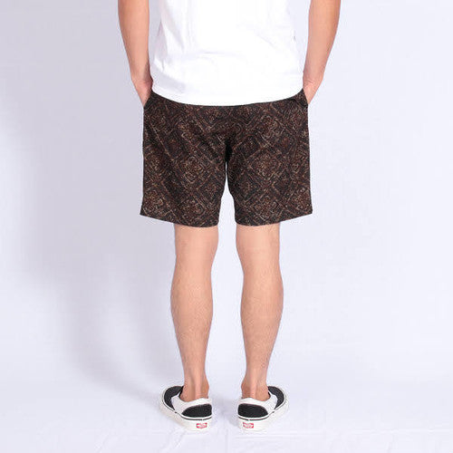 170cm 60kg サイズ2着用