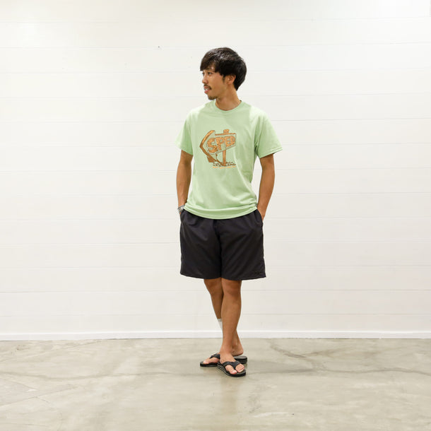 170cm 60kg サイズ2着用